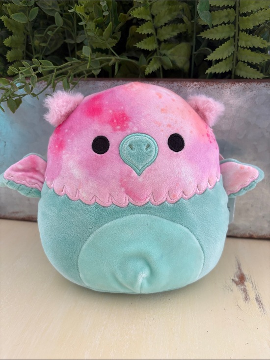 Squishmallows Other - Squishmallows 8" Gala The Griffin Plush Soft Pink & Green Stuffed Animal NEW NWT